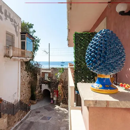 Sicilian House